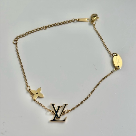Louis Vuitton repurposed bracelet - Picture 2 of 4